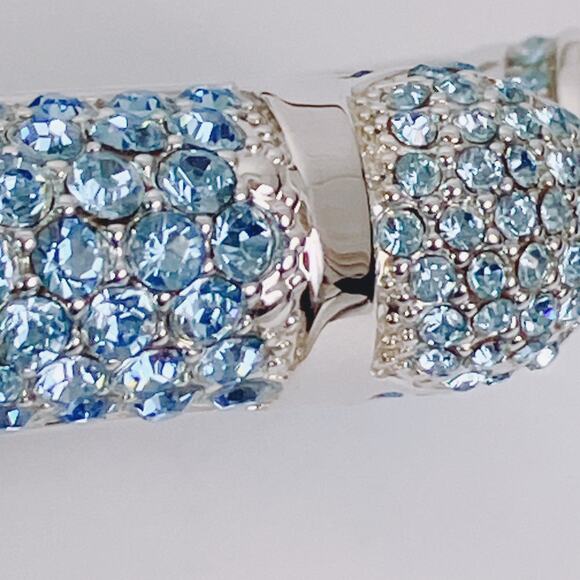 HSN Signed Joan Boyce Pavé Blue Crystal Silver Tone Hinged Cuff Bracelet Size 7 - Picture 9 of 15